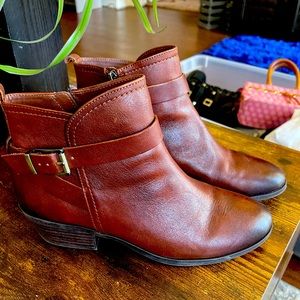 Nice Leather Booties (Really good Condition)